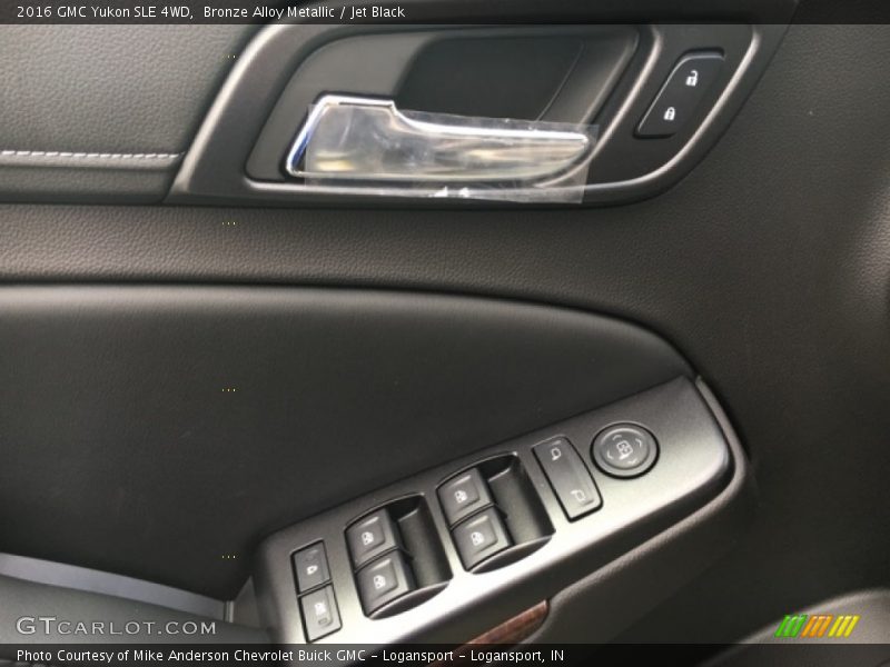 Bronze Alloy Metallic / Jet Black 2016 GMC Yukon SLE 4WD