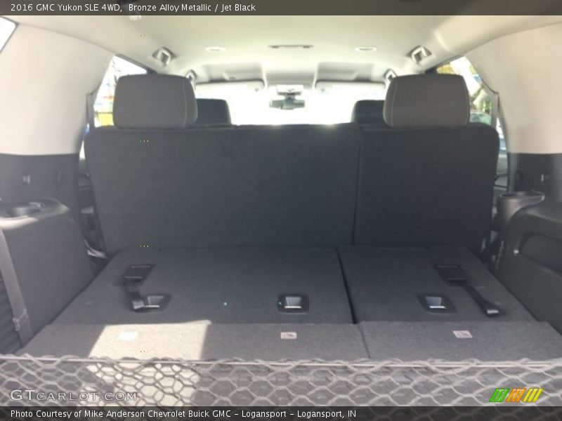 Bronze Alloy Metallic / Jet Black 2016 GMC Yukon SLE 4WD