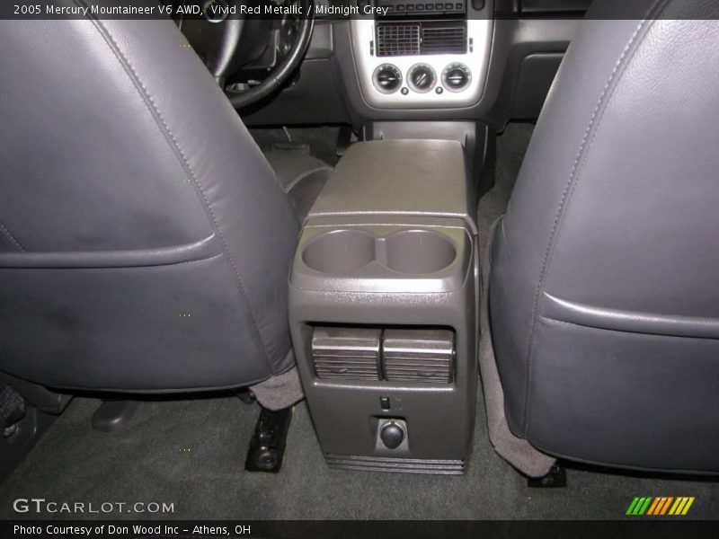 Vivid Red Metallic / Midnight Grey 2005 Mercury Mountaineer V6 AWD