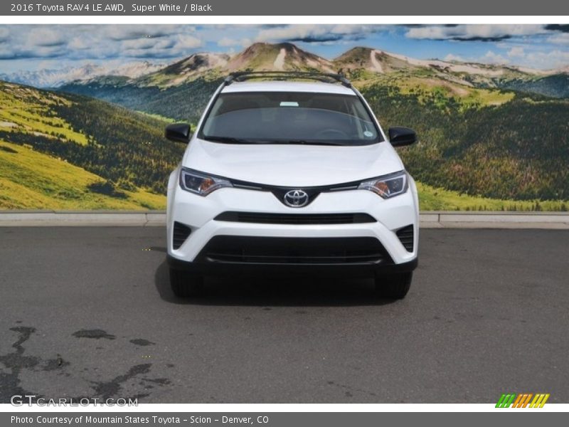 Super White / Black 2016 Toyota RAV4 LE AWD