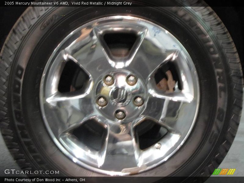Vivid Red Metallic / Midnight Grey 2005 Mercury Mountaineer V6 AWD