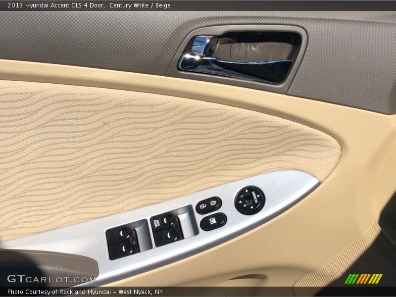 Century White / Beige 2013 Hyundai Accent GLS 4 Door