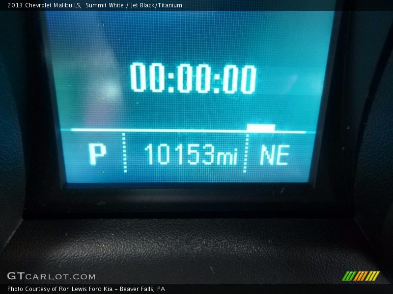 Summit White / Jet Black/Titanium 2013 Chevrolet Malibu LS