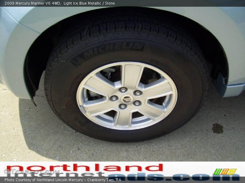 Light Ice Blue Metallic / Stone 2009 Mercury Mariner V6 4WD