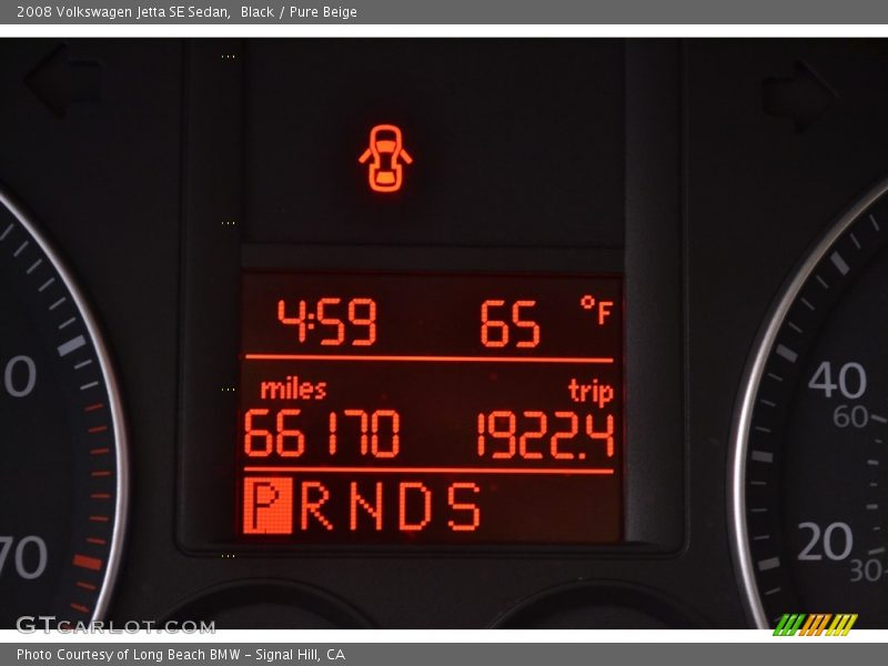 Black / Pure Beige 2008 Volkswagen Jetta SE Sedan