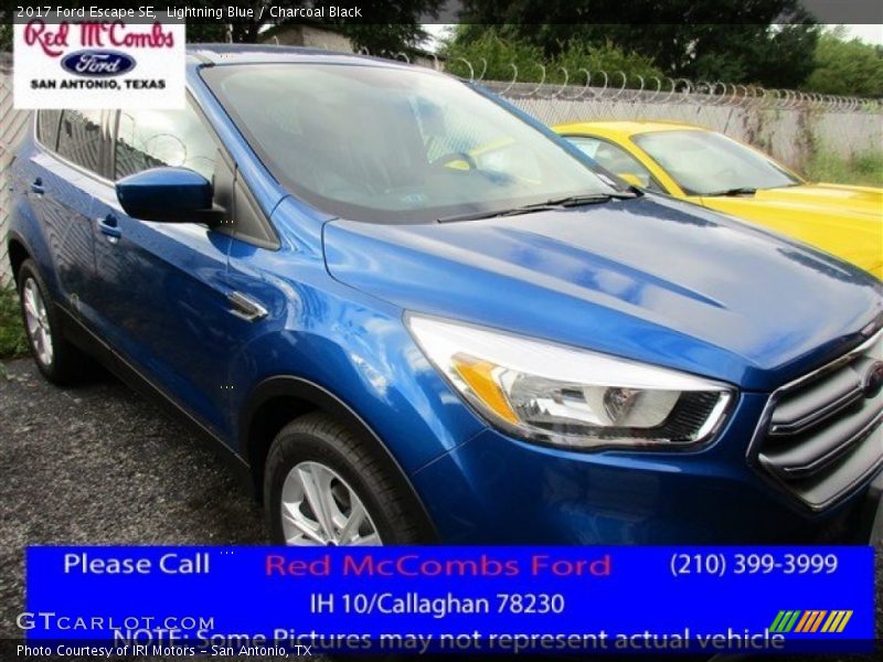 Lightning Blue / Charcoal Black 2017 Ford Escape SE