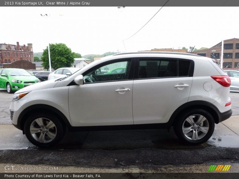 Clear White / Alpine Gray 2013 Kia Sportage LX