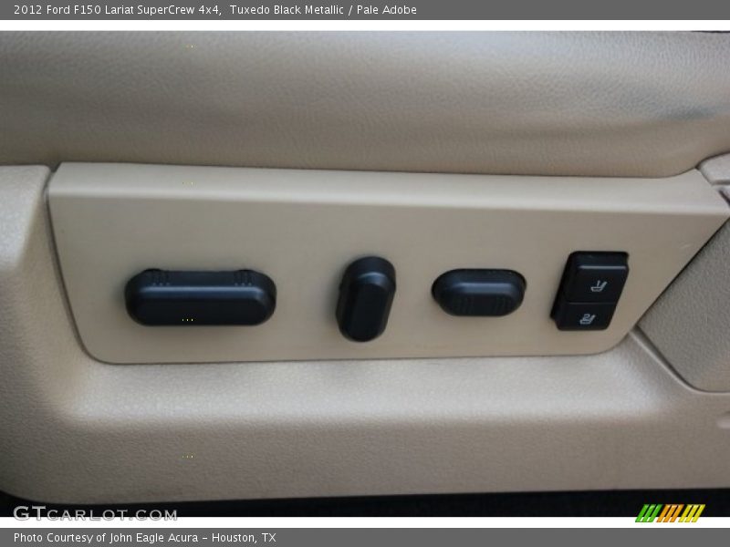 Tuxedo Black Metallic / Pale Adobe 2012 Ford F150 Lariat SuperCrew 4x4