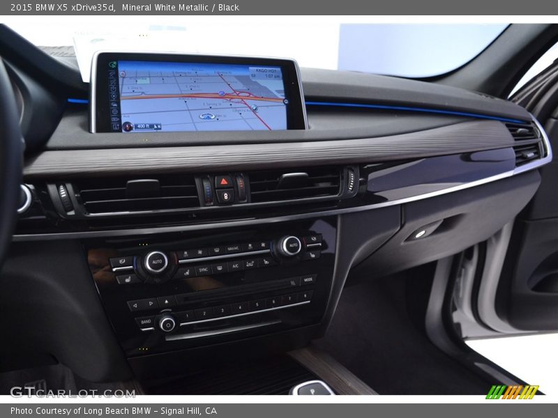Mineral White Metallic / Black 2015 BMW X5 xDrive35d