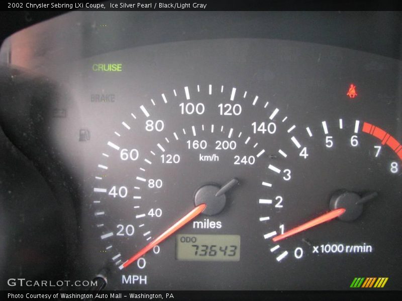 Ice Silver Pearl / Black/Light Gray 2002 Chrysler Sebring LXi Coupe