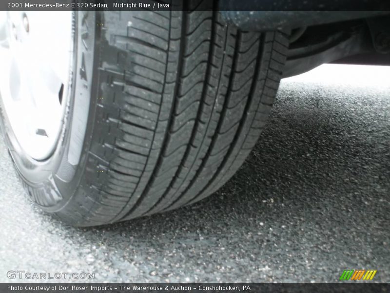 Midnight Blue / Java 2001 Mercedes-Benz E 320 Sedan