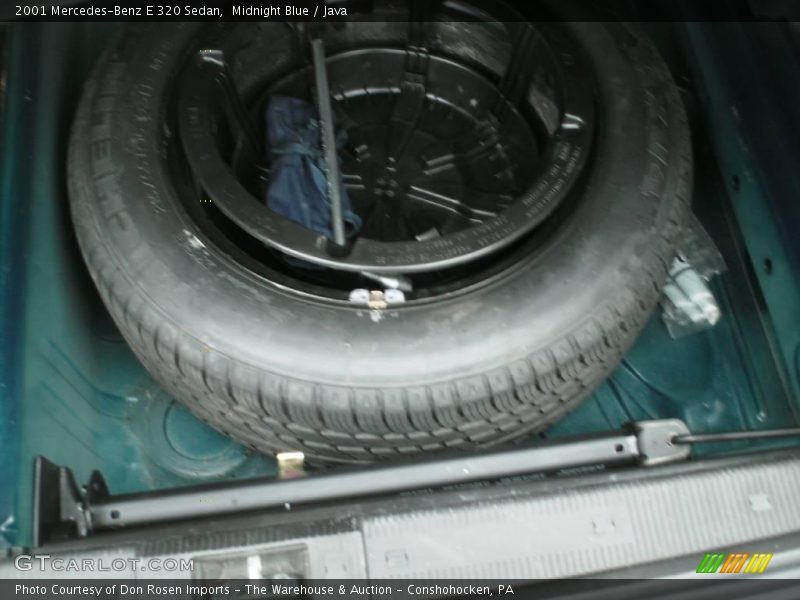 Midnight Blue / Java 2001 Mercedes-Benz E 320 Sedan