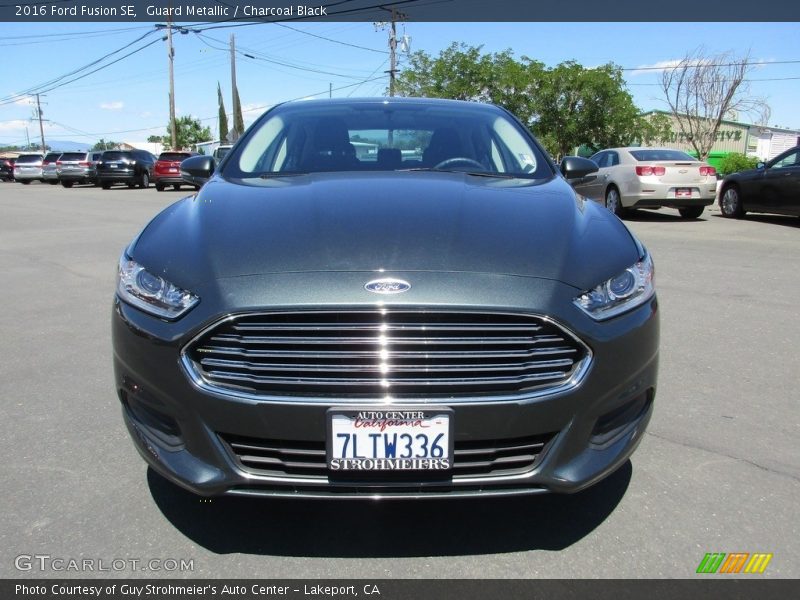 Guard Metallic / Charcoal Black 2016 Ford Fusion SE