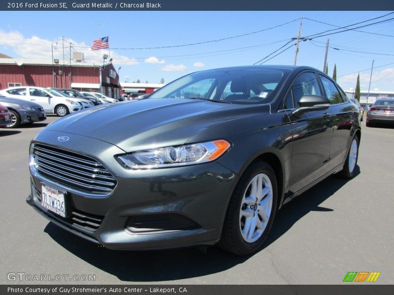Guard Metallic / Charcoal Black 2016 Ford Fusion SE