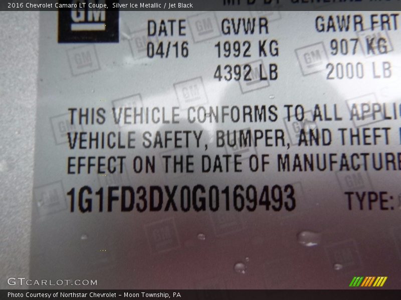 Silver Ice Metallic / Jet Black 2016 Chevrolet Camaro LT Coupe