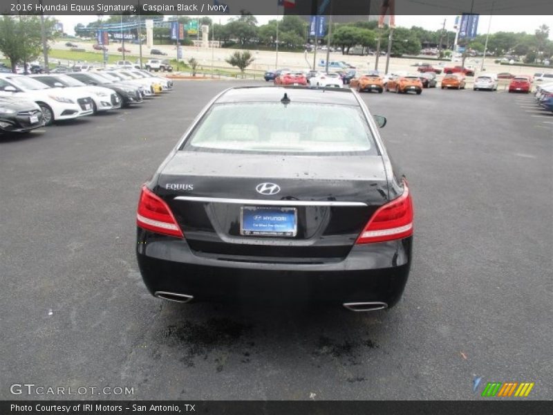 Caspian Black / Ivory 2016 Hyundai Equus Signature