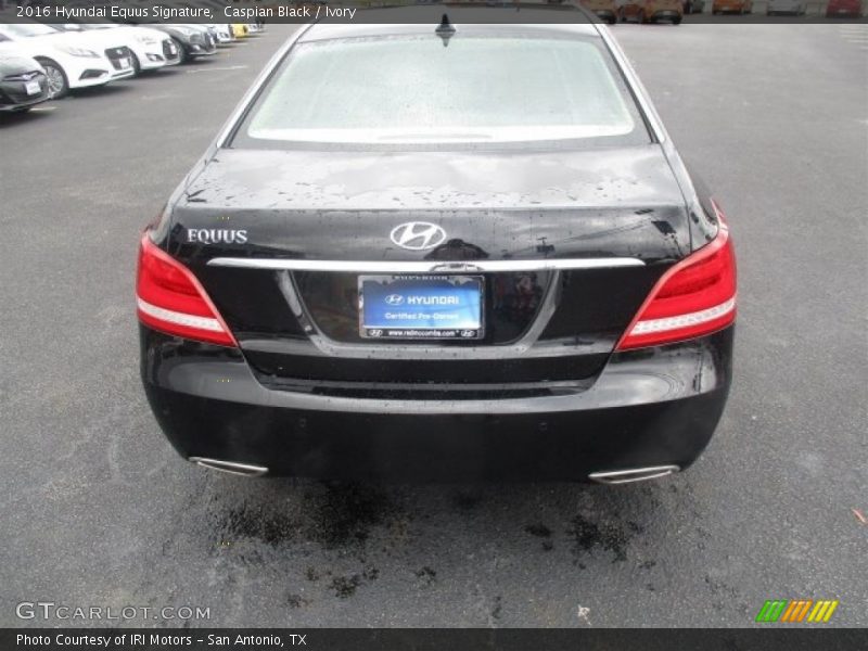 Caspian Black / Ivory 2016 Hyundai Equus Signature