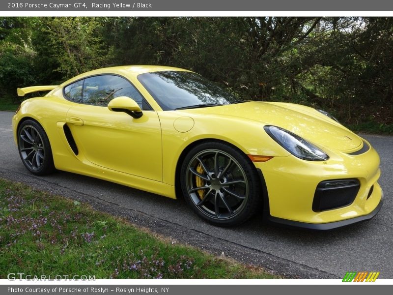 Front 3/4 View of 2016 Cayman GT4