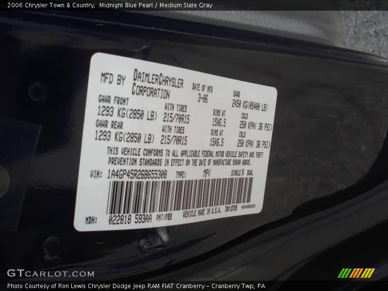Midnight Blue Pearl / Medium Slate Gray 2006 Chrysler Town & Country