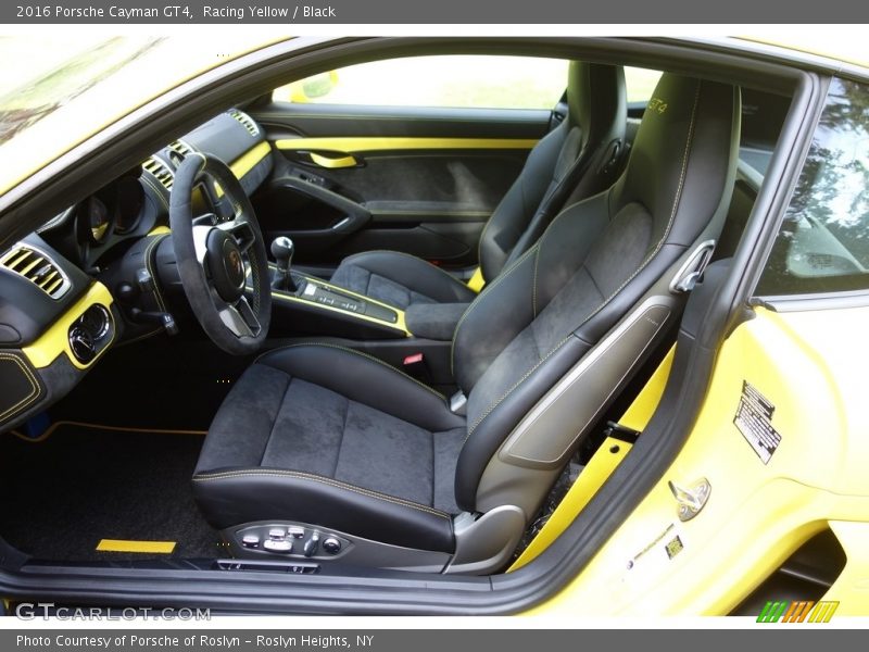 Front Seat of 2016 Cayman GT4