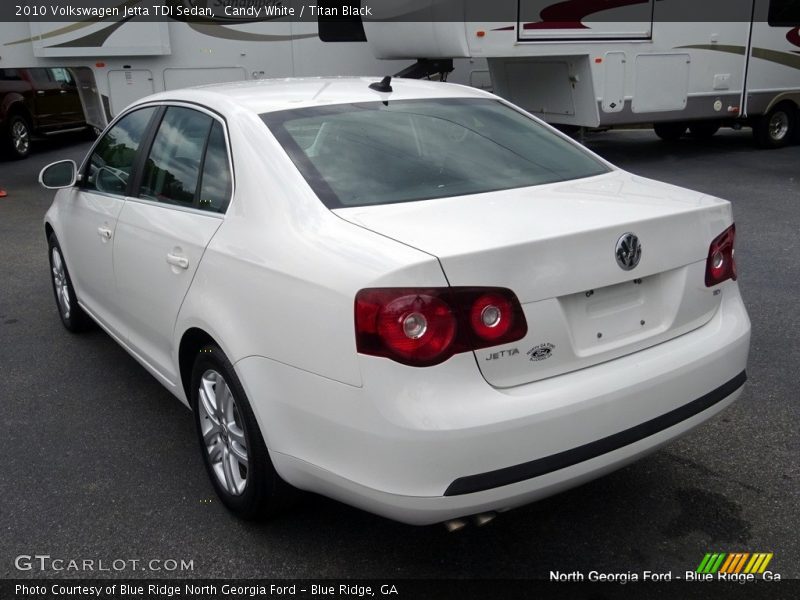 Candy White / Titan Black 2010 Volkswagen Jetta TDI Sedan