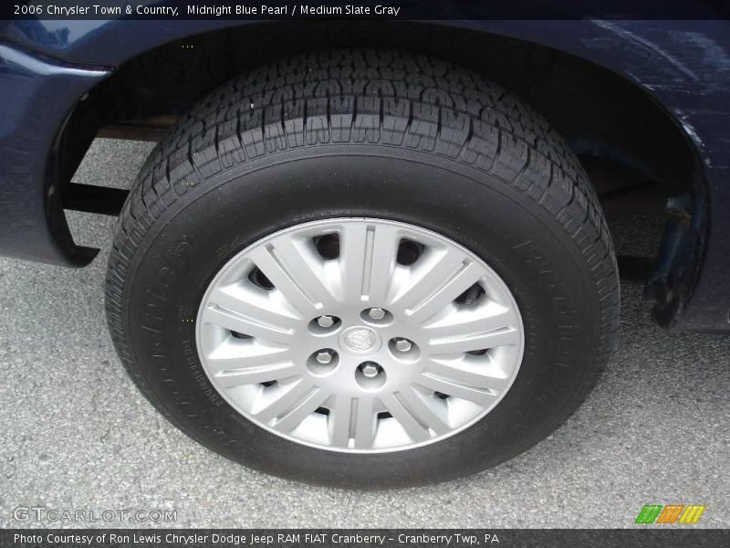 Midnight Blue Pearl / Medium Slate Gray 2006 Chrysler Town & Country