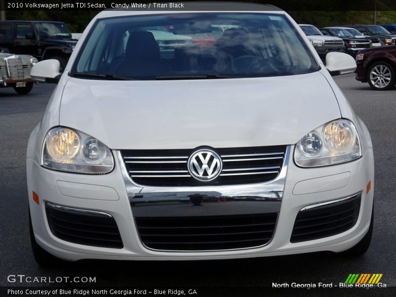 Candy White / Titan Black 2010 Volkswagen Jetta TDI Sedan