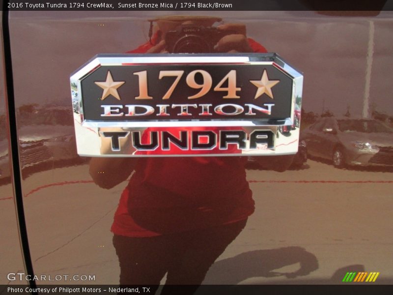 Sunset Bronze Mica / 1794 Black/Brown 2016 Toyota Tundra 1794 CrewMax