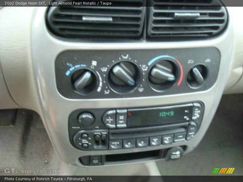 Light Almond Pearl Metallic / Taupe 2002 Dodge Neon SXT