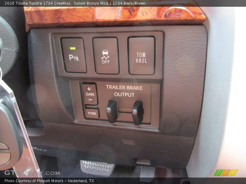 Sunset Bronze Mica / 1794 Black/Brown 2016 Toyota Tundra 1794 CrewMax