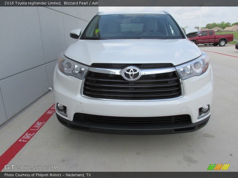 Blizzard Pearl / Ash 2016 Toyota Highlander Limited