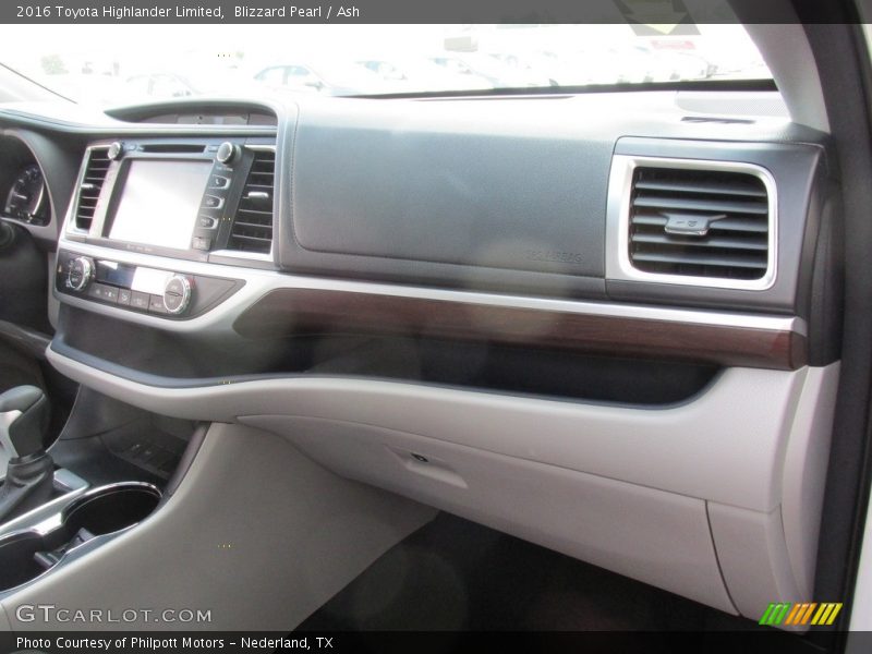 Blizzard Pearl / Ash 2016 Toyota Highlander Limited
