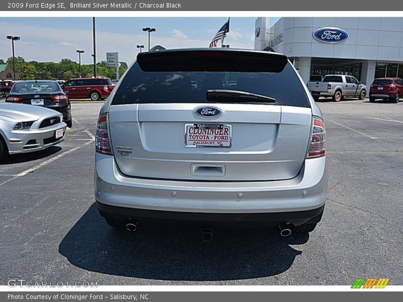 Brilliant Silver Metallic / Charcoal Black 2009 Ford Edge SE