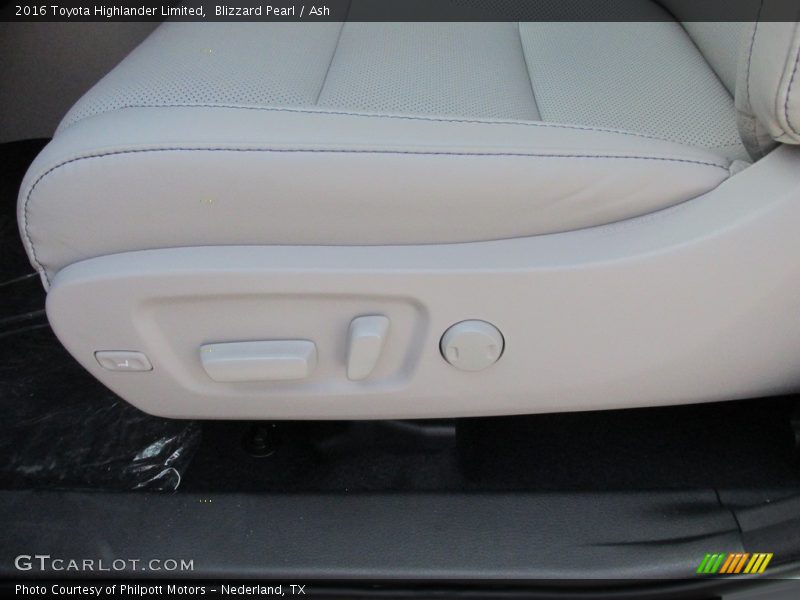 Blizzard Pearl / Ash 2016 Toyota Highlander Limited