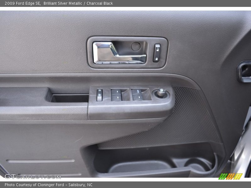 Brilliant Silver Metallic / Charcoal Black 2009 Ford Edge SE