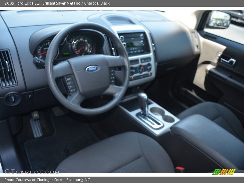 Brilliant Silver Metallic / Charcoal Black 2009 Ford Edge SE