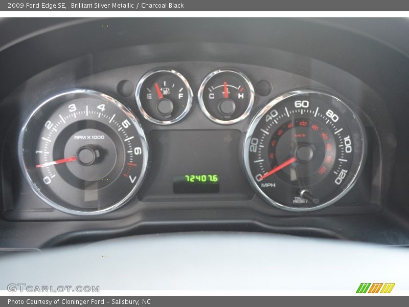 Brilliant Silver Metallic / Charcoal Black 2009 Ford Edge SE