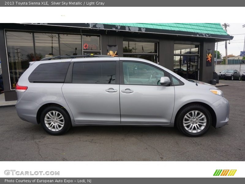 Silver Sky Metallic / Light Gray 2013 Toyota Sienna XLE