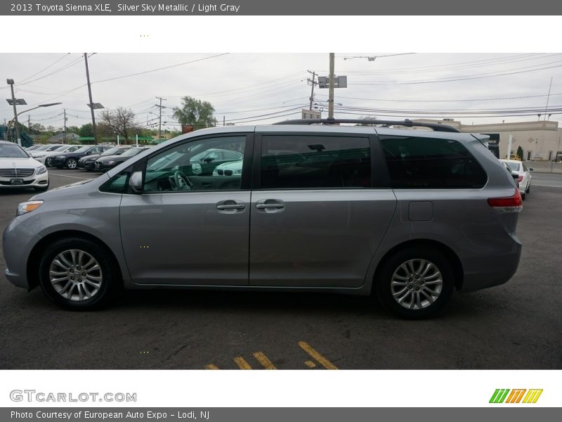 Silver Sky Metallic / Light Gray 2013 Toyota Sienna XLE