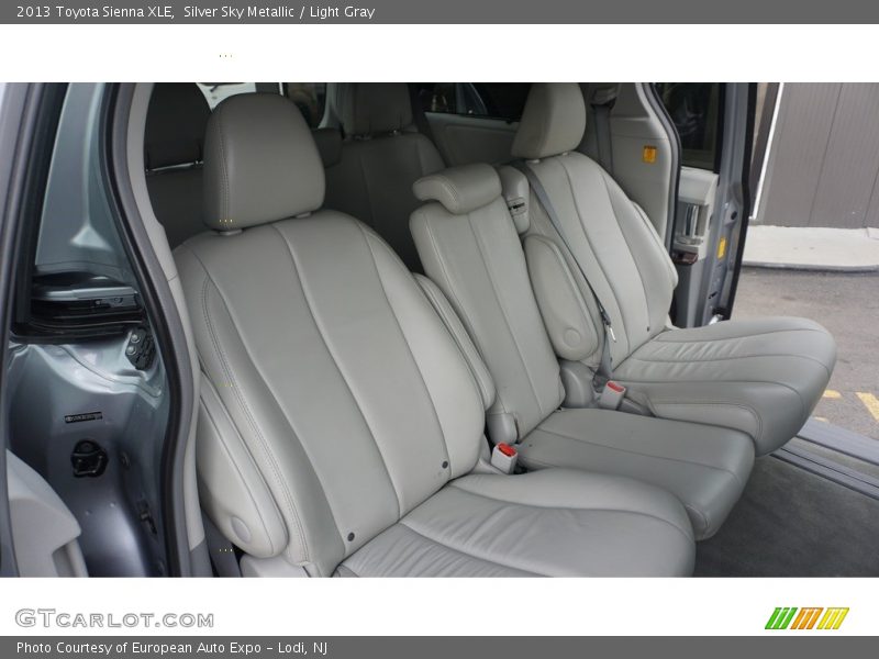 Silver Sky Metallic / Light Gray 2013 Toyota Sienna XLE