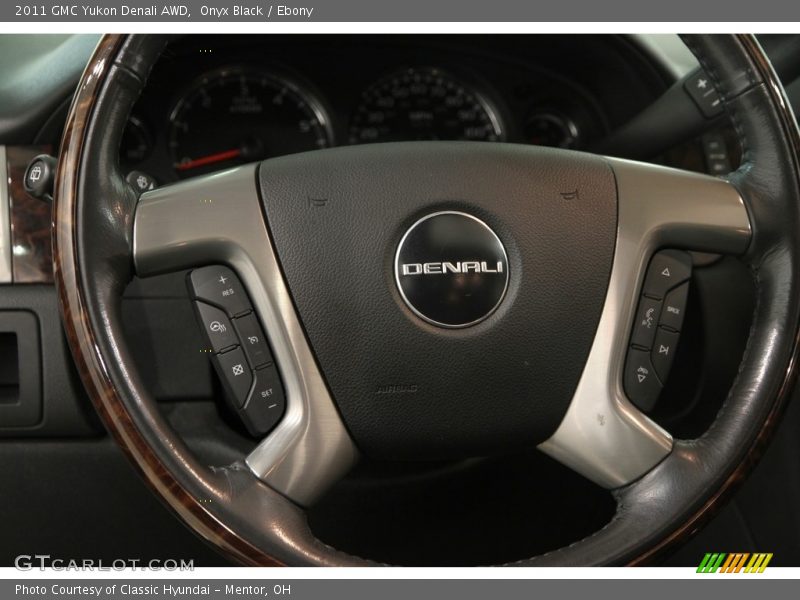 Onyx Black / Ebony 2011 GMC Yukon Denali AWD