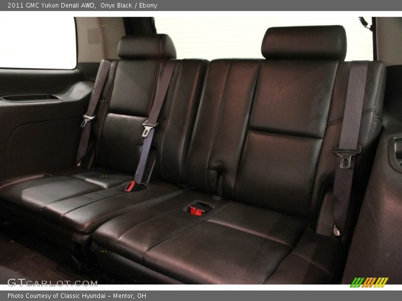 Onyx Black / Ebony 2011 GMC Yukon Denali AWD