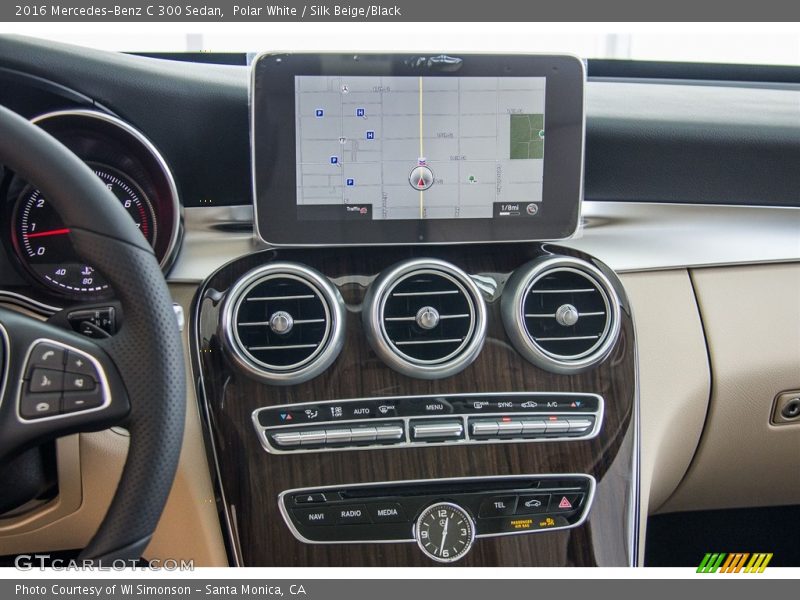 Polar White / Silk Beige/Black 2016 Mercedes-Benz C 300 Sedan
