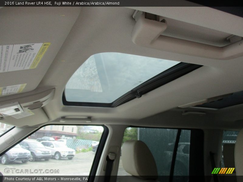 Fuji White / Arabica/Arabica/Almond 2016 Land Rover LR4 HSE