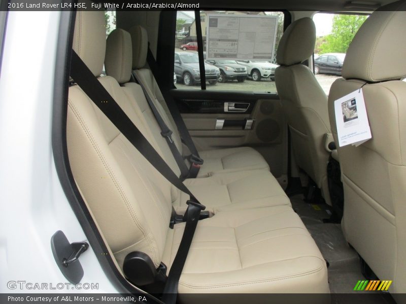 Fuji White / Arabica/Arabica/Almond 2016 Land Rover LR4 HSE