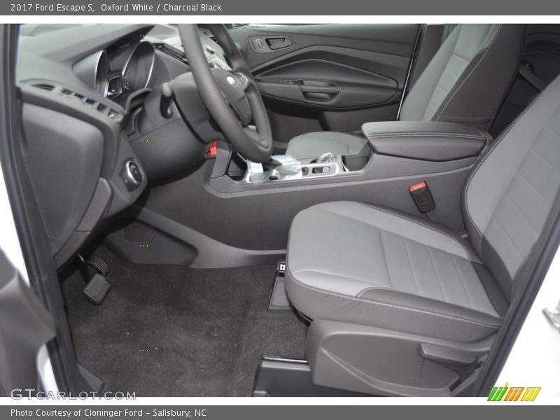 Oxford White / Charcoal Black 2017 Ford Escape S