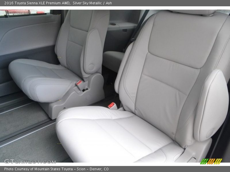 Silver Sky Metallic / Ash 2016 Toyota Sienna XLE Premium AWD