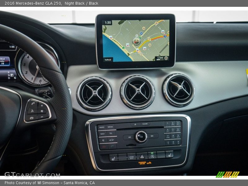 Night Black / Black 2016 Mercedes-Benz GLA 250