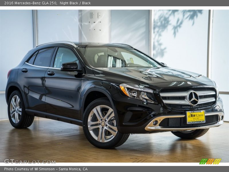 Night Black / Black 2016 Mercedes-Benz GLA 250