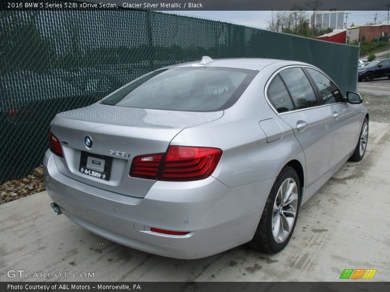 Glacier Silver Metallic / Black 2016 BMW 5 Series 528i xDrive Sedan